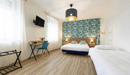 Triple Room