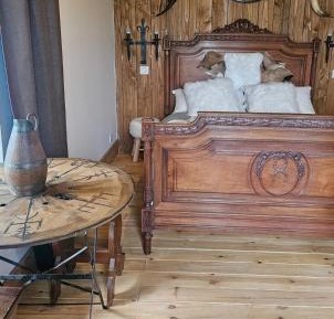 Double Room with Mountain View