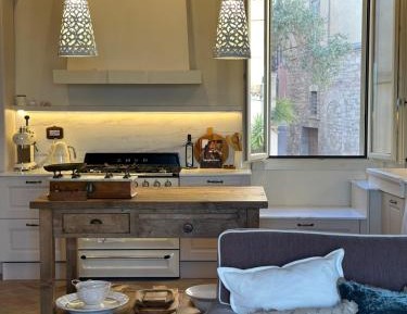 Two-Bedroom Deluxe Apartment with Balcony