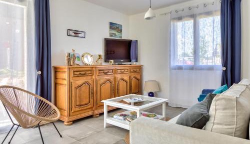 Two-Bedroom Holiday Home