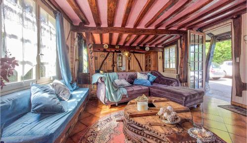 Two-Bedroom Holiday Home