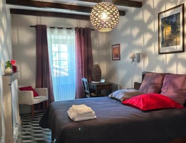 Double Room with Mountain View