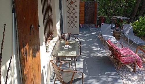 One-Bedroom House