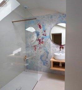 Deluxe Double Room with Side Sea View