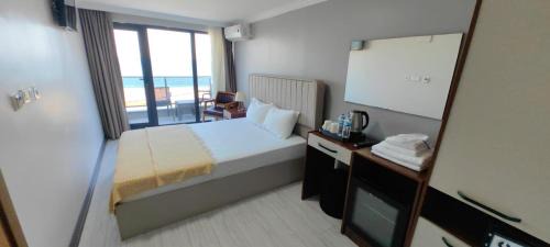 Family Room with Sea View