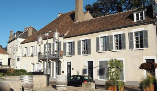 Three-Bedroom Townhouse