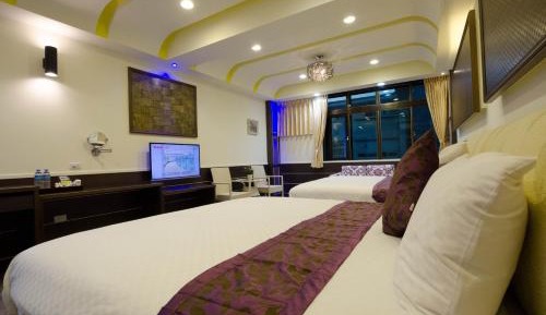 Family Room with Shower