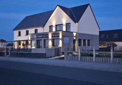 Deluxe Suite with Sea View