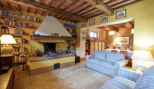 Four-Bedroom Holiday Home