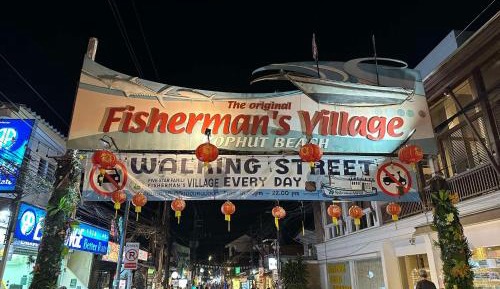 Villa with Garden View