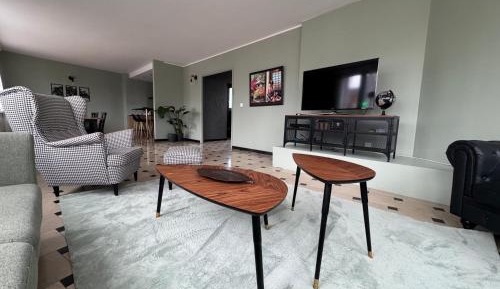 Three-Bedroom Apartment - High Floor