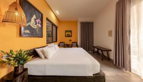 Deluxe Double Room with Balcony