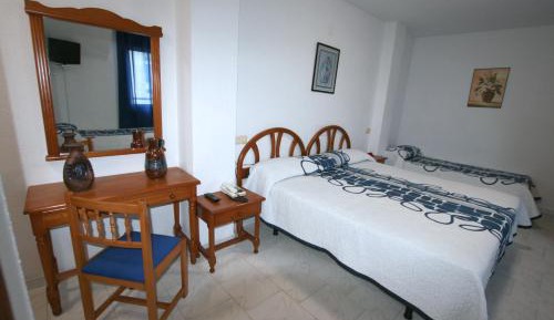 Triple Room with Balcony