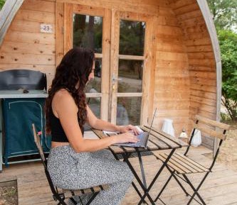 Pod with access to Shared Bathroom