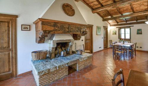 Five-Bedroom Holiday Home