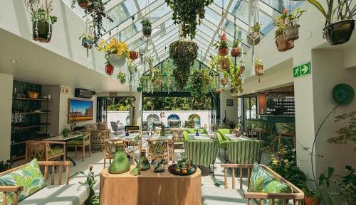 Suite with Private Pool