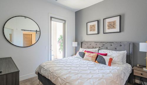 One-Bedroom Apartment with Terrace