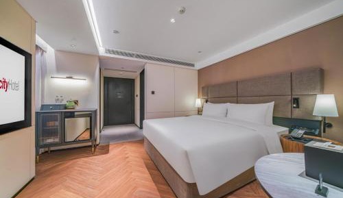 Superior King Room