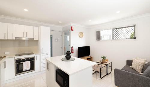 One-Bedroom Deluxe Apartment