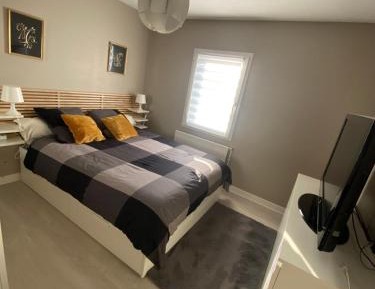 Queen Room