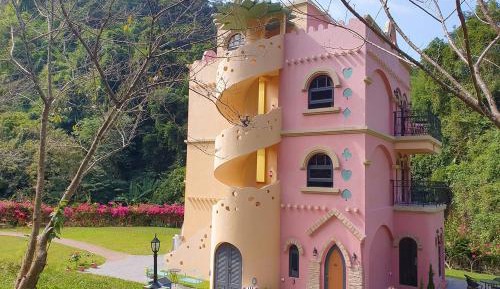 Queen Room with Balcony