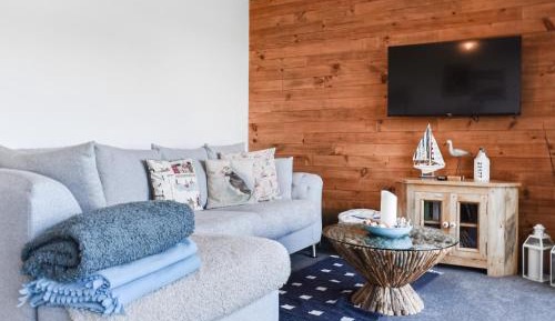 Two-Bedroom Holiday Home