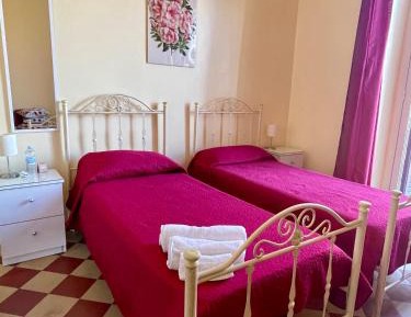 Superior One-Bedroom Apartment with Balcony