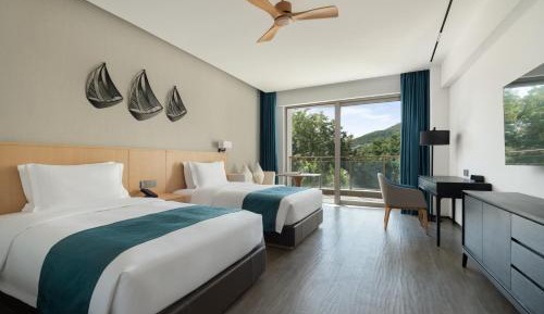 Superior Twin Room with Garden View