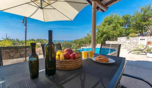 Two-Bedroom Holiday Home