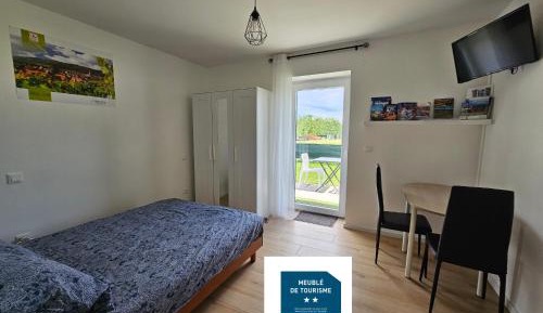 One-Bedroom Apartment with Terrace