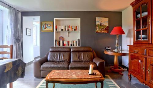 Two-Bedroom Holiday Home