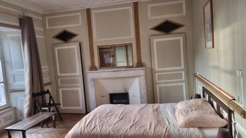 Triple Room with Private Bathroom