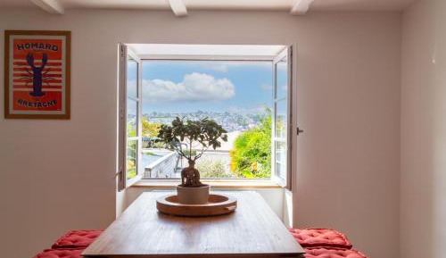 Three-Bedroom Apartment with Sea View