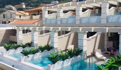 Junior Suite with Private Pool