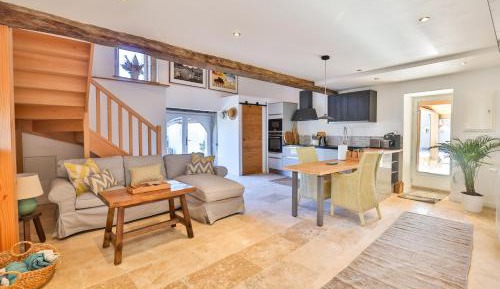 Holiday Home 3