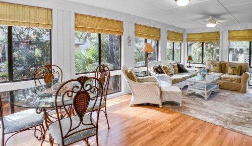 Three-Bedroom Holiday Home 