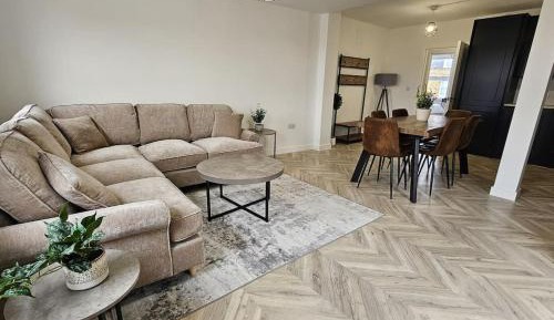 Three-Bedroom Premium Apartment with Balcony