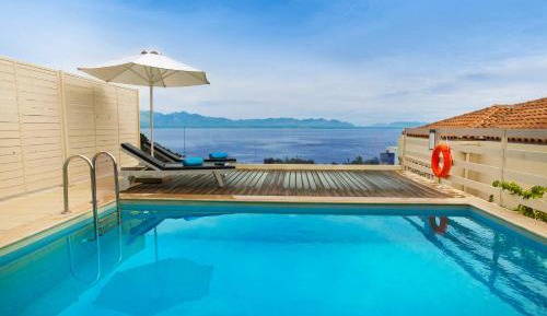 Camvillia Private Pool Suite