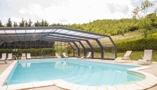 Eight-Bedroom Holiday Home