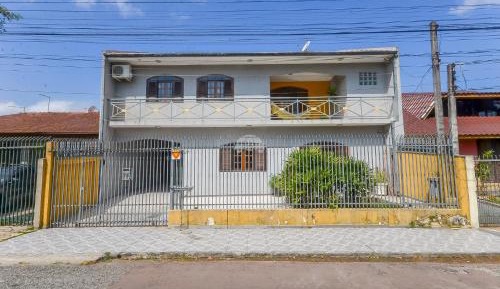 Six-Bedroom House