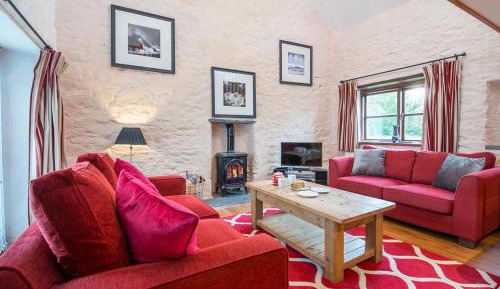 One-Bedroom Holiday Home