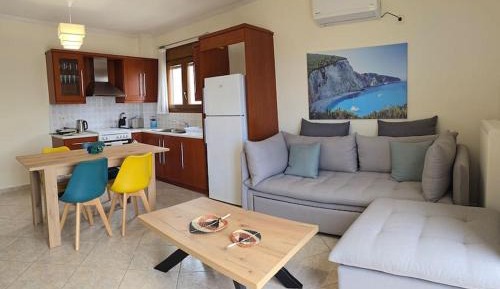 One-Bedroom Apartment with View