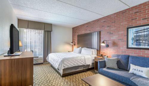 King Room with Sofa Bed - Non-Smoking
