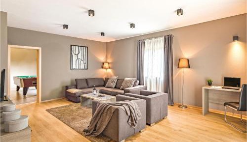 Four-Bedroom Holiday Home