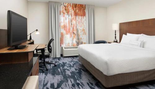King Room - Hearing Accessible