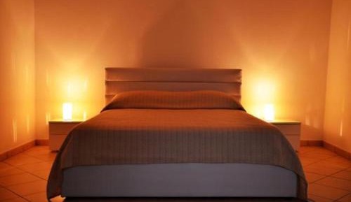 Deluxe Room (2 Adults + 1 Child)