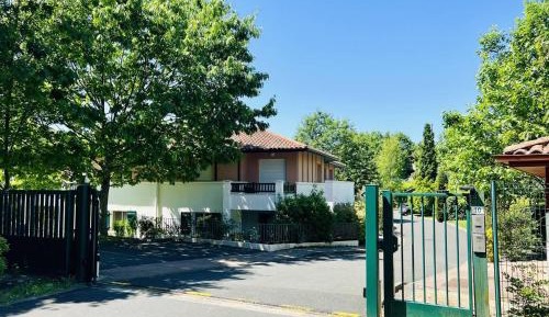 Apartment (2 Adults)