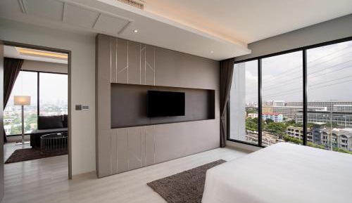 Thaya Executive Suite