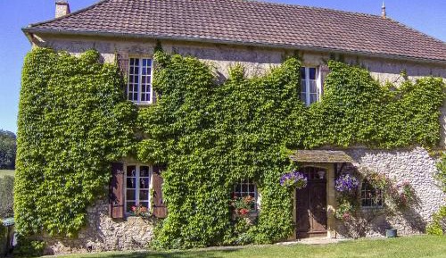 Six-Bedroom House
