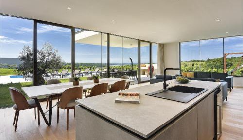 Four-Bedroom Vacation Home